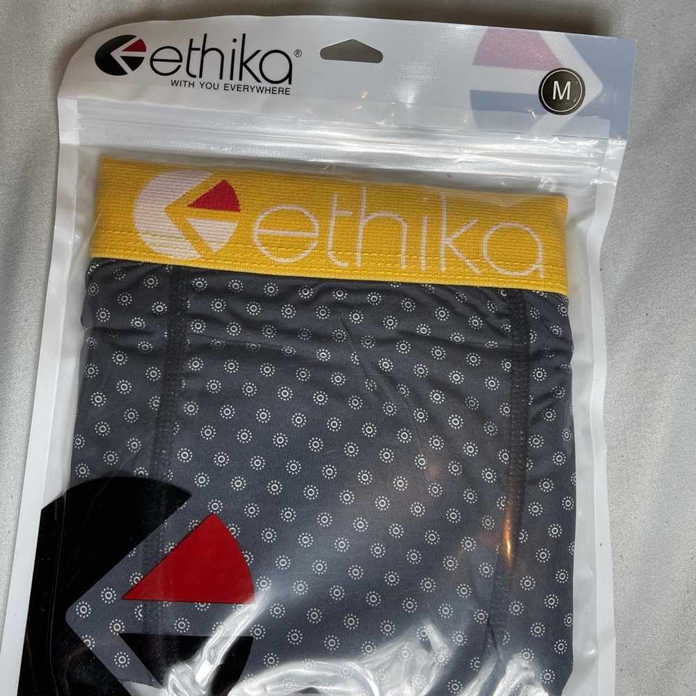 ethika Men (M)